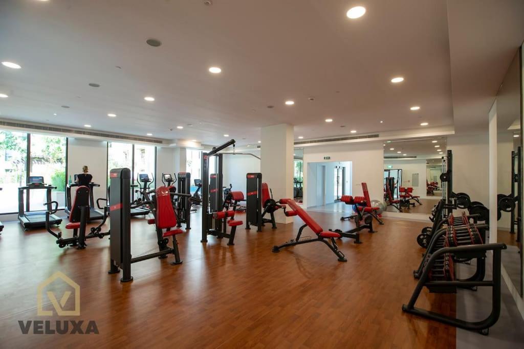Veluxa - Luxury And Bright 1 Bedroom Apartment, Burj View! Dubái Exterior foto