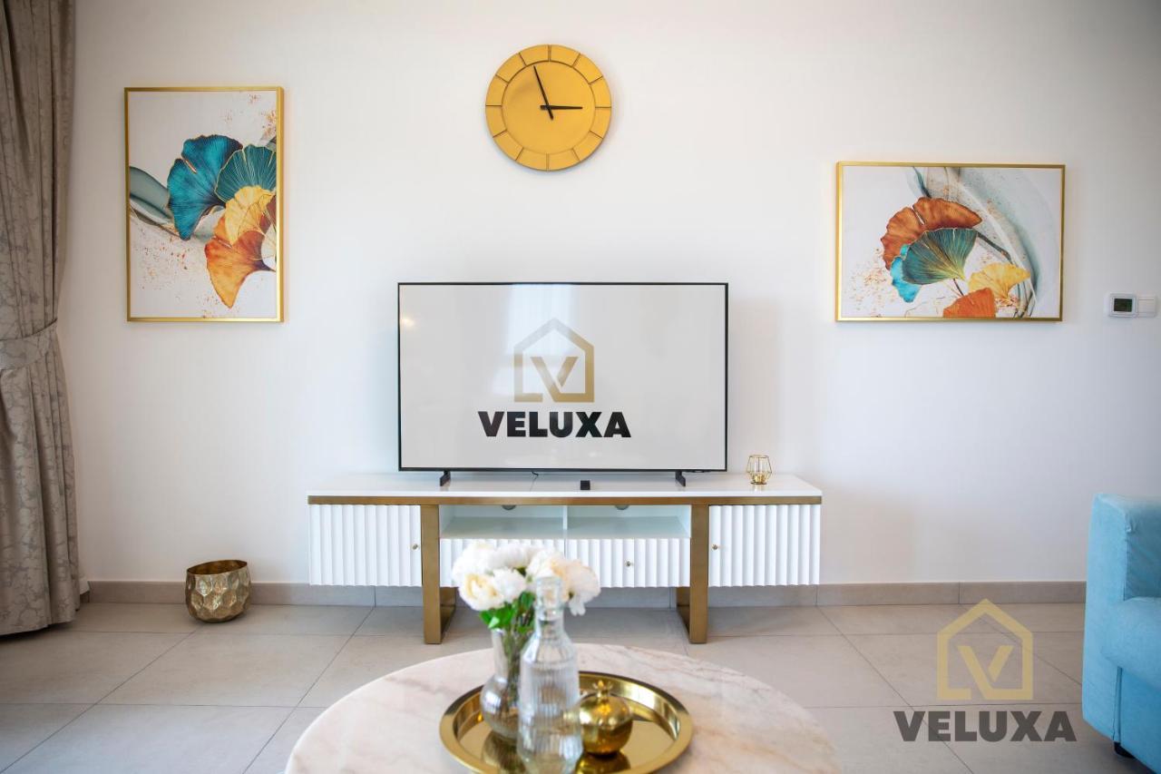 Veluxa - Luxury And Bright 1 Bedroom Apartment, Burj View! Dubái Exterior foto